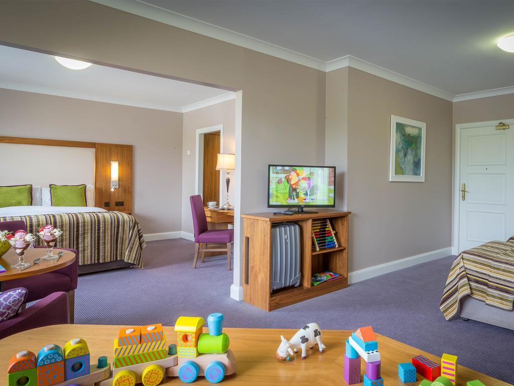 Charleville Park Hotel & Leisure Club Ireland Esterno foto