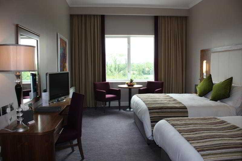 Charleville Park Hotel & Leisure Club Ireland Esterno foto